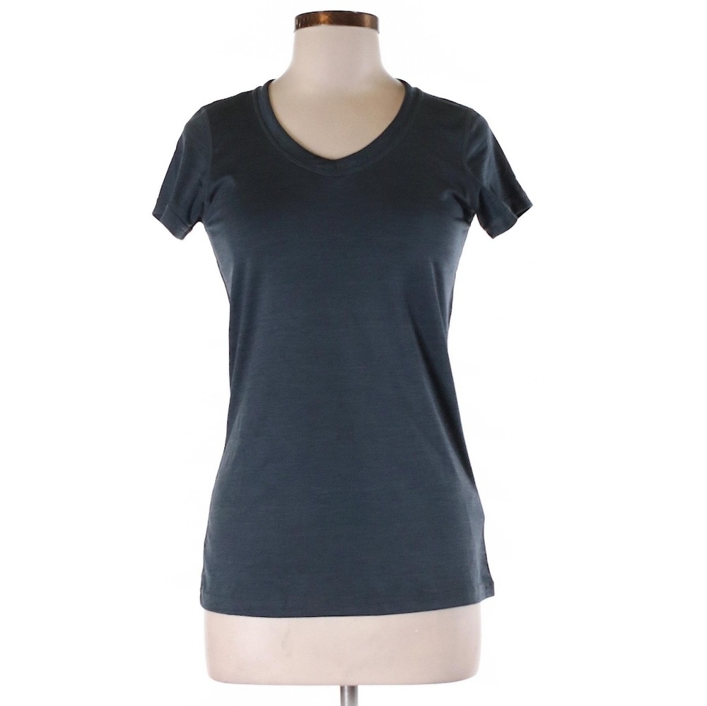 Size 4 Mountain Warehouse Tee NWOT
